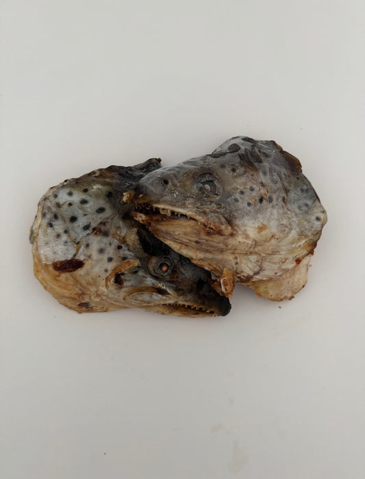Freeze Dried Salmon Head (cut in half)